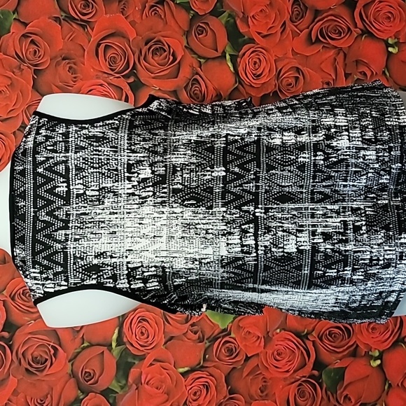 Warehouse One Lace Layered Top - Picture 4 of 6